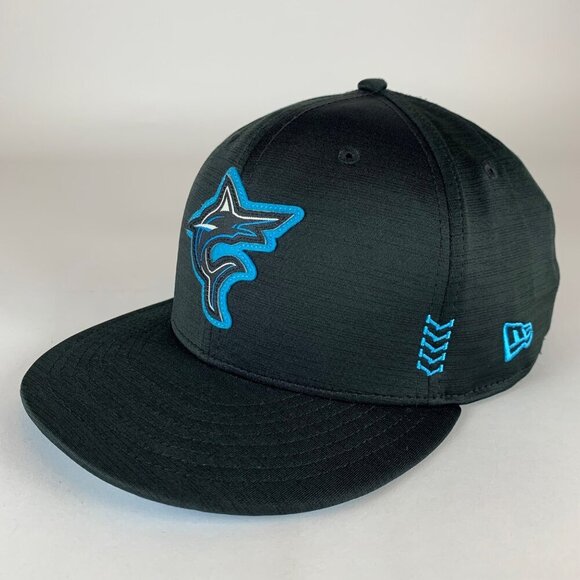 Miami Marlins MLB Black New Era 59Fifty Clubhouse Fitted Hat 7 3/4 New - Picture 1 of 5